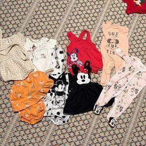 Mixed lot of baby girl clothes